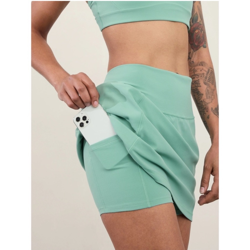 Athleta NWT S Salutation Stash Pocket 14.5” Skort Lagoon (Mint Green) - Picture 4 of 12